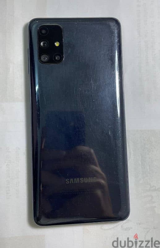 Samsung Galaxy M51 1