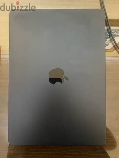 MAC BOOK AIR M2 256gb 14 inch