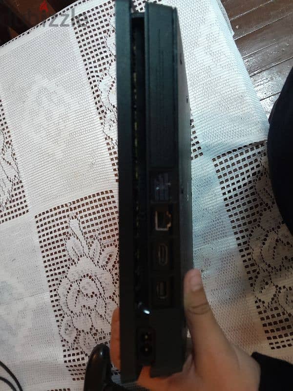 ps4 slim متفتحش 4