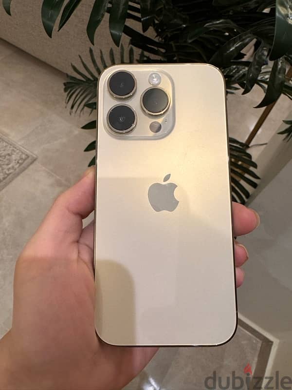 iphone 14 pro حاله ممتازه بدون خربيش 0