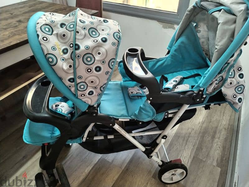 Gracco twin stroller. 2