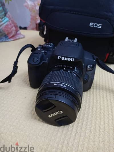 Canon D700