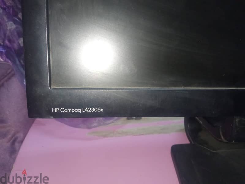 شاشة 24 انش hp compaq la2306x 0