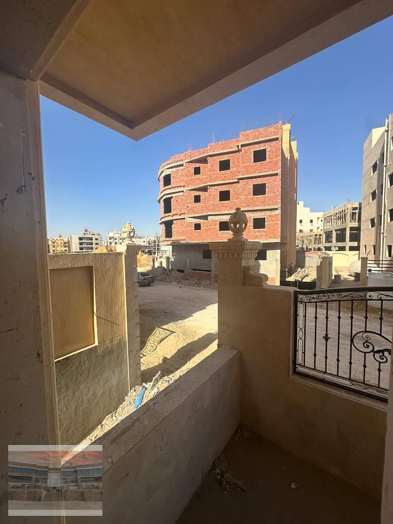 Apartment ground floor with garden for sale in Al narges 2