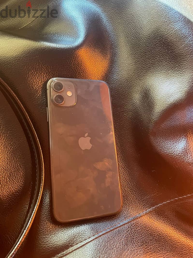 A very good condition iphone 11 1