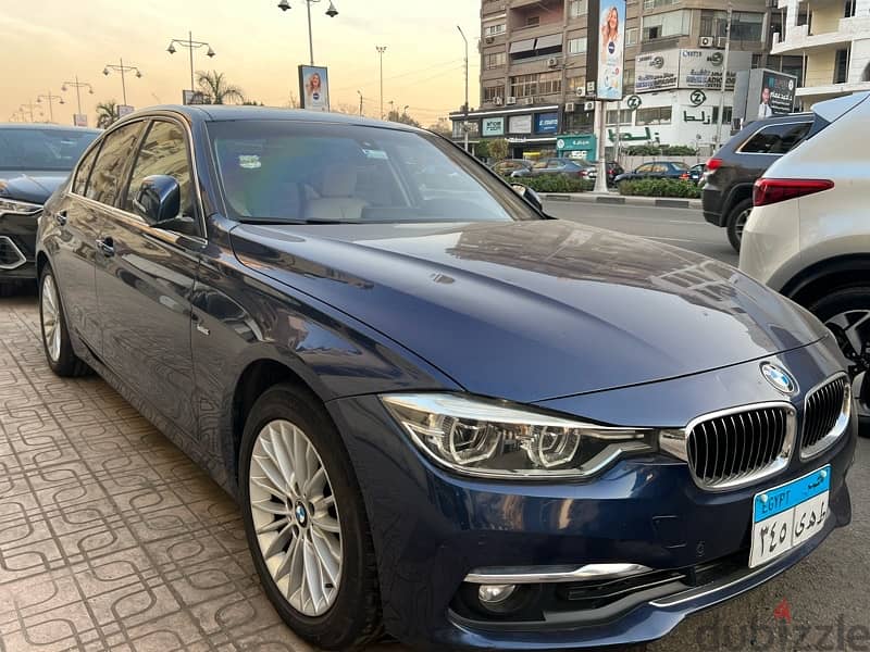 BMW 320 2018 / First Owner / Luxury / كالزيرو 0