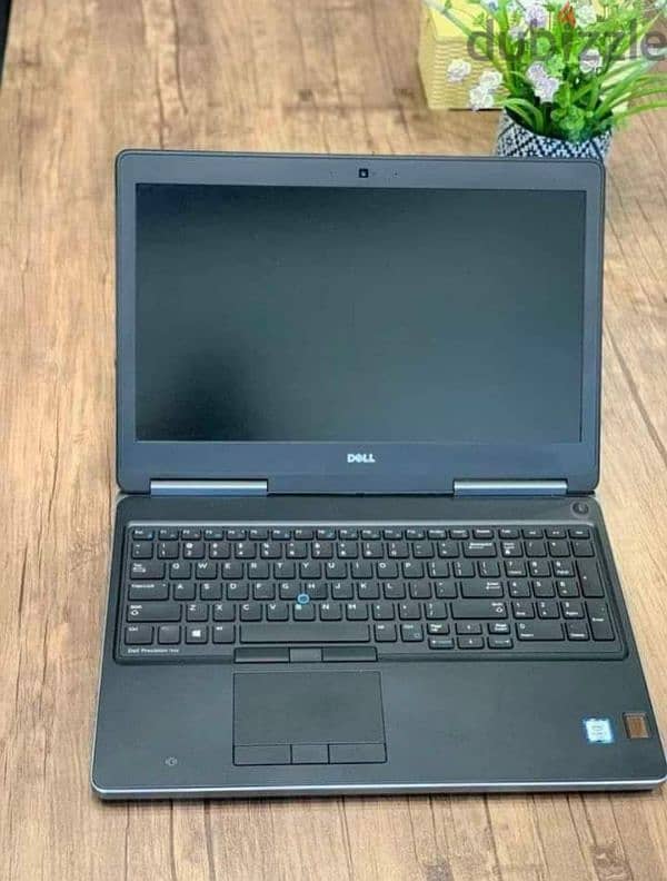 dell Precision 7520 1