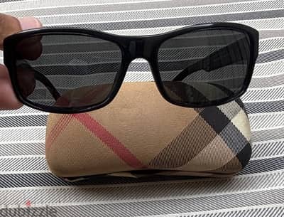 Burberry sunglasses