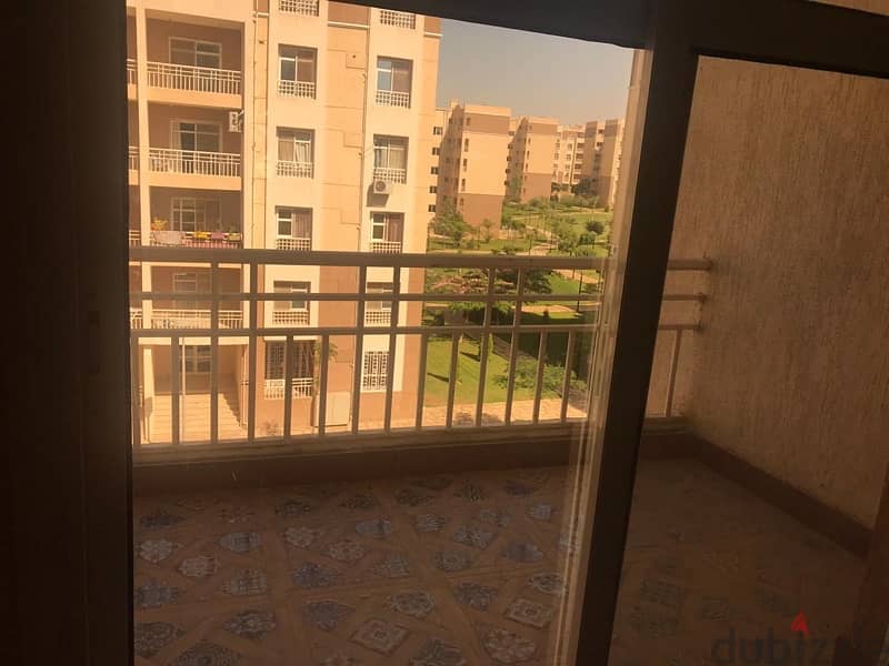 شقه للإيجار في مدينتي B7 تشطيب خاص -apartment for rent in madinaty 0