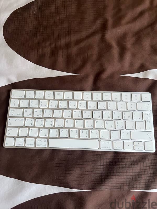 Apple Magic Keyboard (Arabic & English) plus Apple Magic Mouse (White) 3