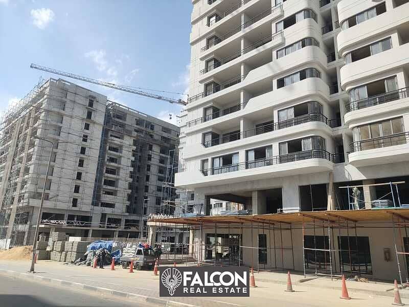 For sale, a bargain apartment with a down payment of 990 thousand, immediate delivery, in a distinguished location in Nasr City, directly next to City 2