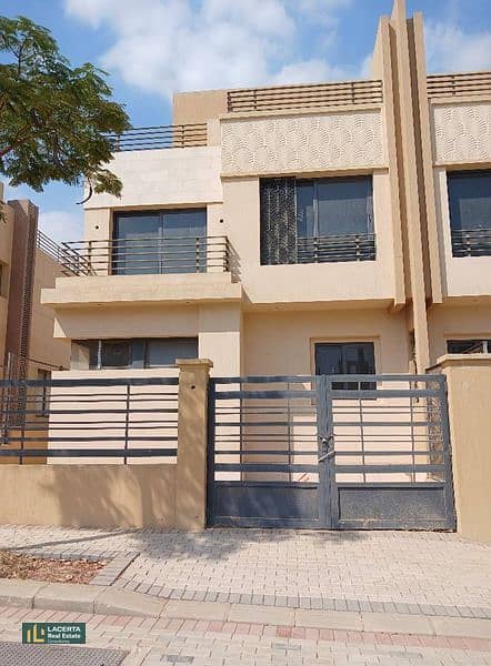 Twin house in the heart of Sheikh Zayed with installment plans over the longest repayment period, located in front of Park Street. 0