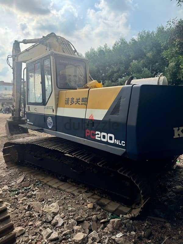 Komatsu pc200 حفار كوماتسو حفارات يابانى مجهز بحالة جيدة 14