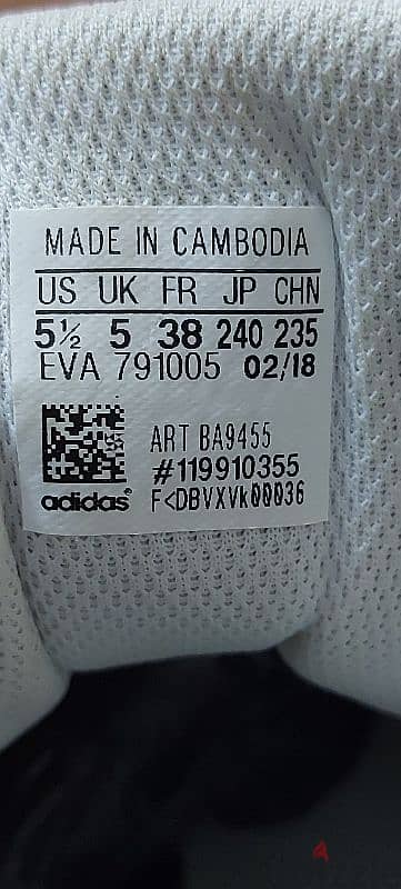 ADIDAS shos original size 38 used very good for boys and girls 6