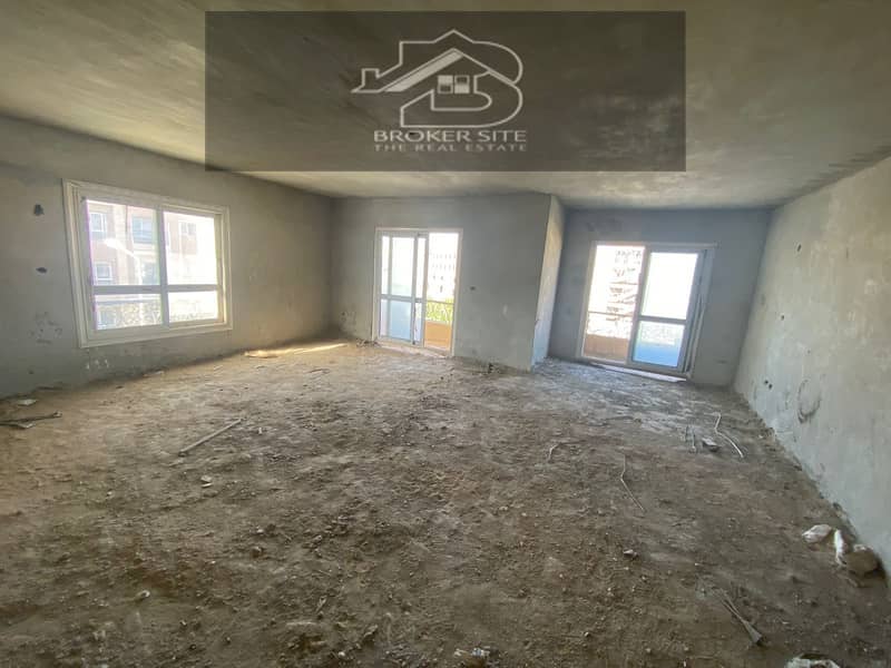 Apartment for sale in Al Khamayel Compound, 184 sqm, phase 3, double face / Sheikh Zayed 0