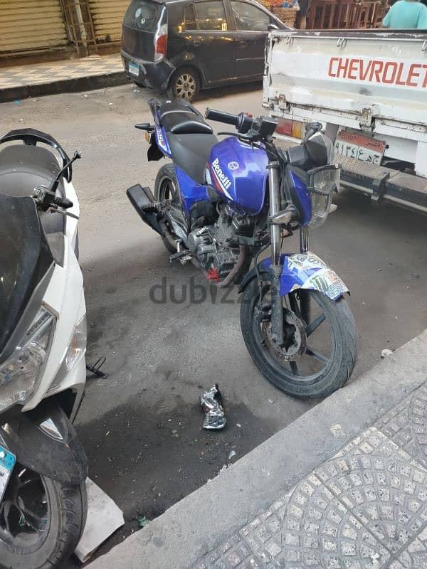 بنيلي vlr150 0