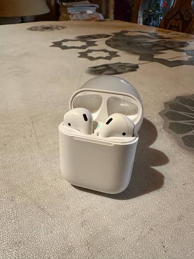 AirPods second gen