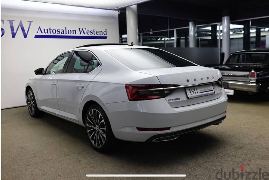 Skoda Superb 2021 lk 11