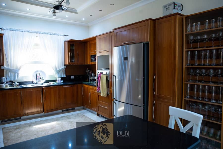 Magnificent Villa with private swimming pool, super lux finishing, with AC's in Narges 1 9