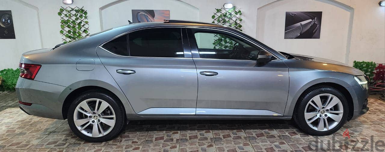 سكودا سوبيرب ٢٠٢١ فابريكا بالكامل - Skoda Superb 2021 13