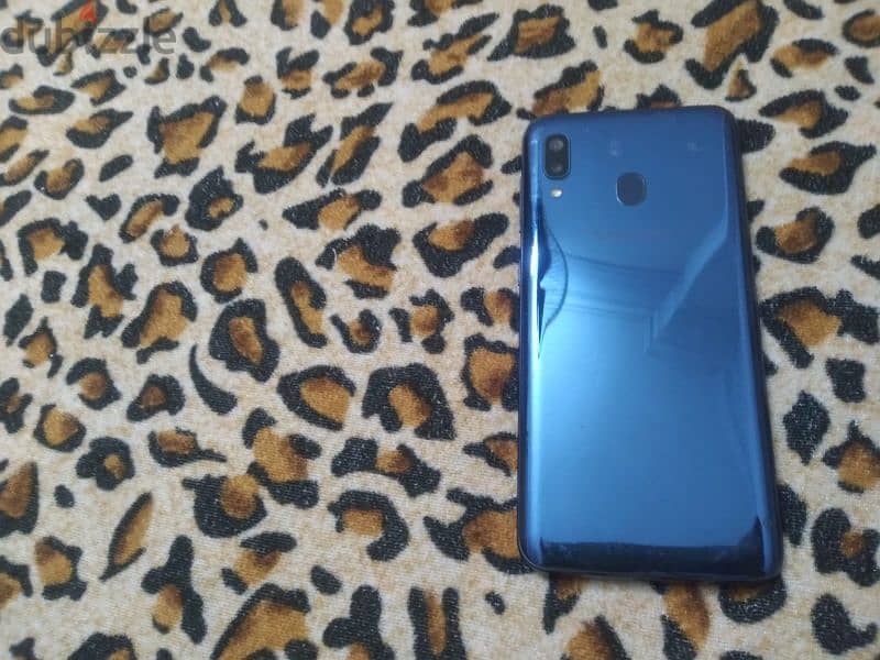 Samsung Galaxy A10S 32gb blue. 5