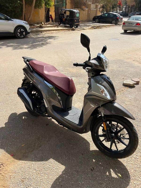 سكوتر sym st 200 كسر زيرو 3