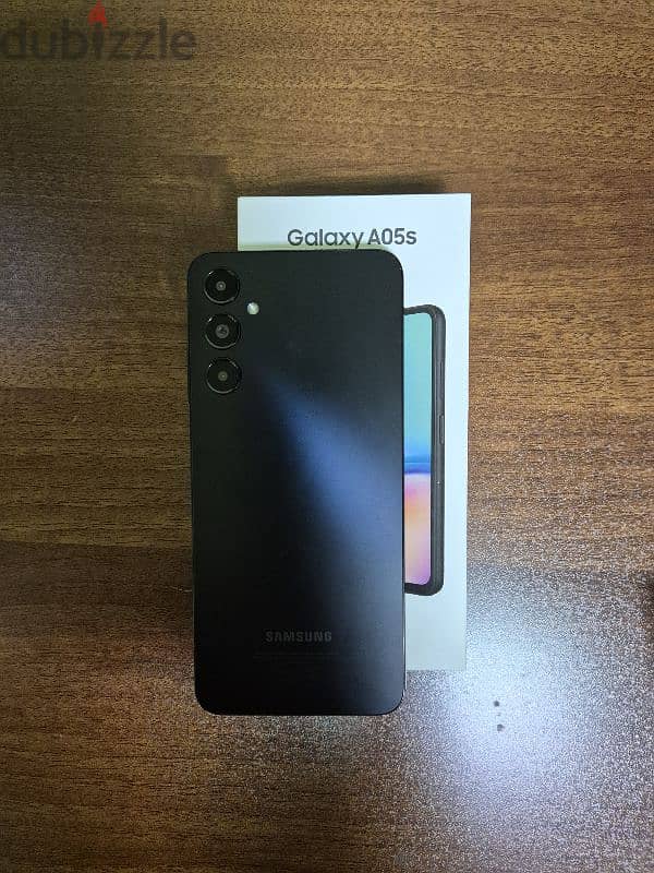 samsung A05s with warranty and insurance 0