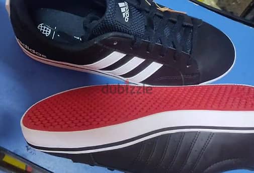 Original Adidas Black/ white Red كوتش ايدادس اصلى Size 44.2/3 1