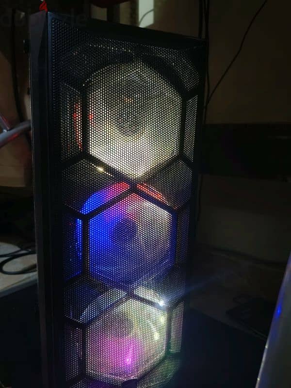 كيسة case shark 4fan led 0