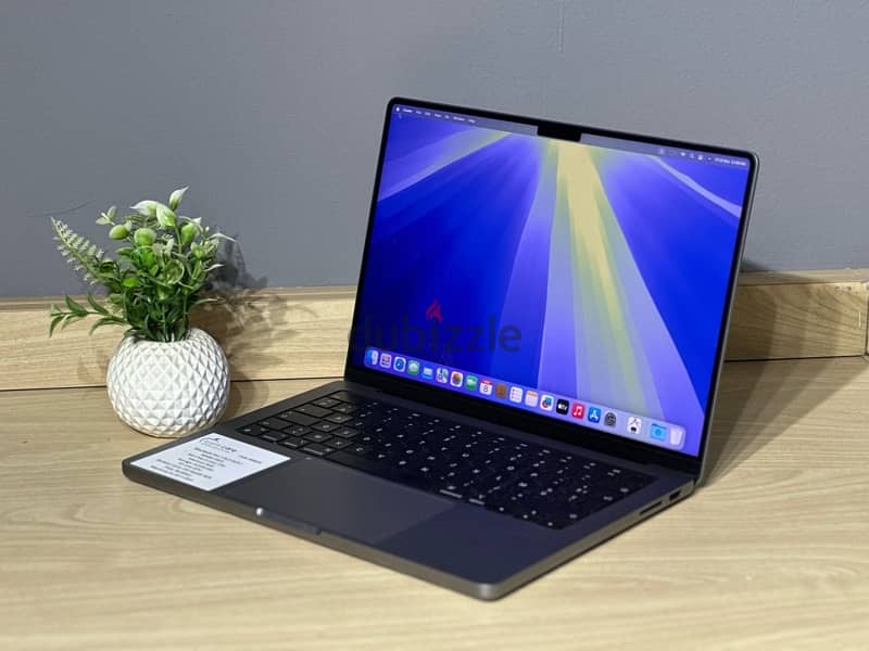 Macbook Pro M3 14-inch 2023 1