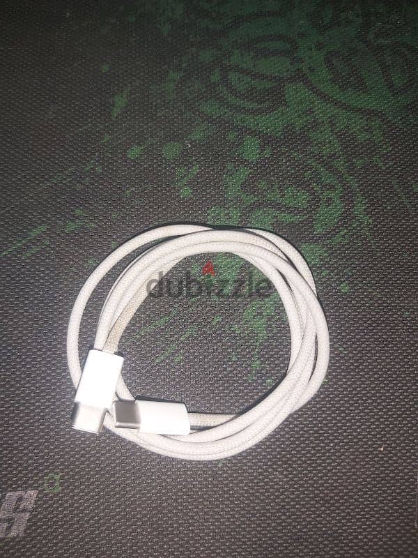 charging cable iPhone15 0