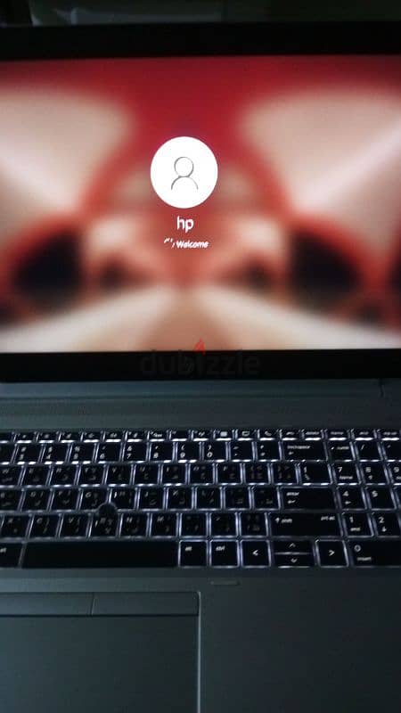لاب توب HP  حاله الجديد 0