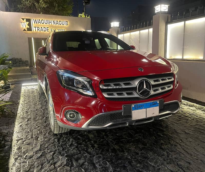 Mercedes-Benz GLA 200 2019 AMG 10