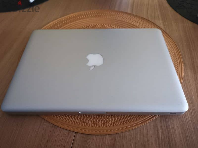 حالتة زيرو لابتوب ابل Apple MacBook Pro بمواصفات ممتازة 1