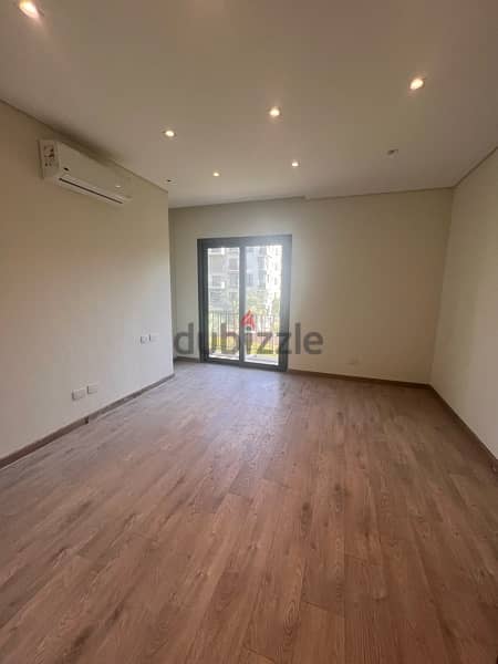 للايجار شقه 3 غرف في ايستاون For Rent 3 Bedrooms Apartment Eastown 4