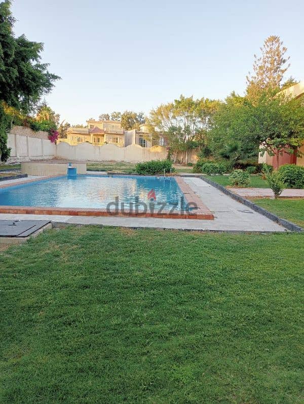 villa for sale in king Mariout with a 5500 SQM land 3