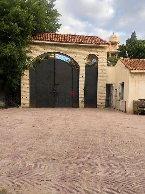 villa for sale in king Mariout with a 5500 SQM land 6