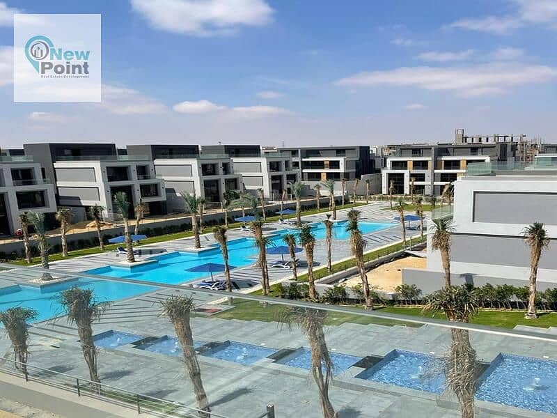 With La Vista, own a distinctive 164 m² penthouse directly on the Suez Road in Shorouk City 0