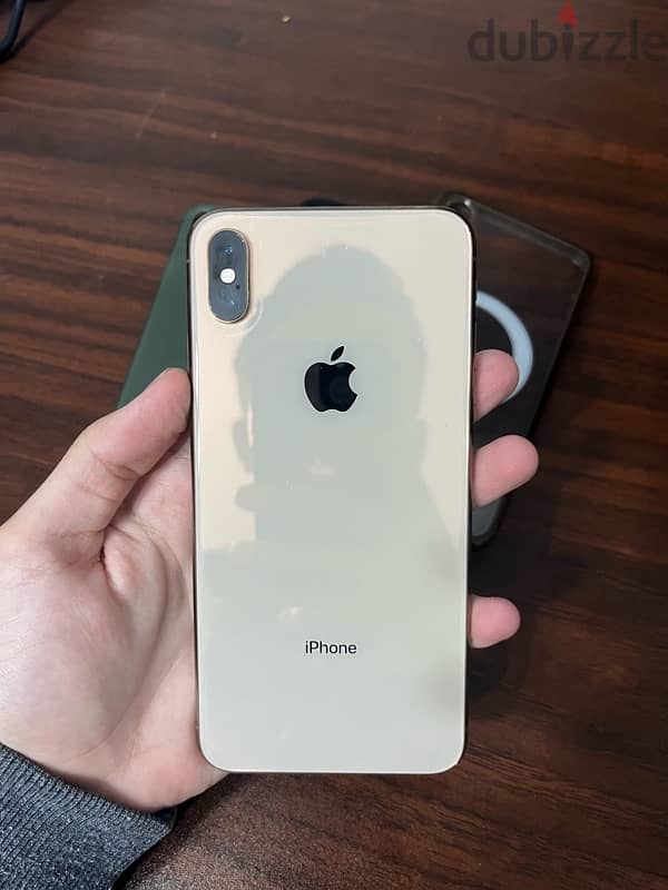 iPhone xs max 256 G - 2 SIM (خطين) 1