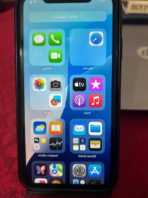 iPhone XR Apple 4