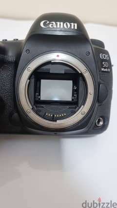 Canon EOS 5D Mark IV 0