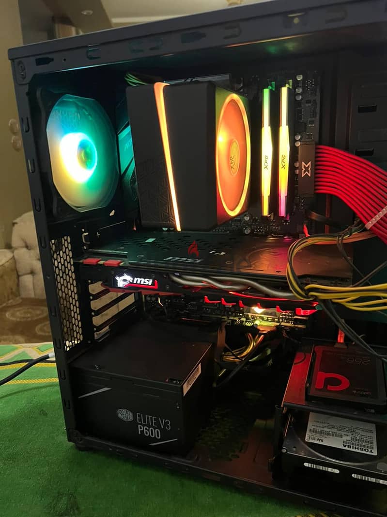 Full PC:GTX 1080 - Ryzen 5 3600 12