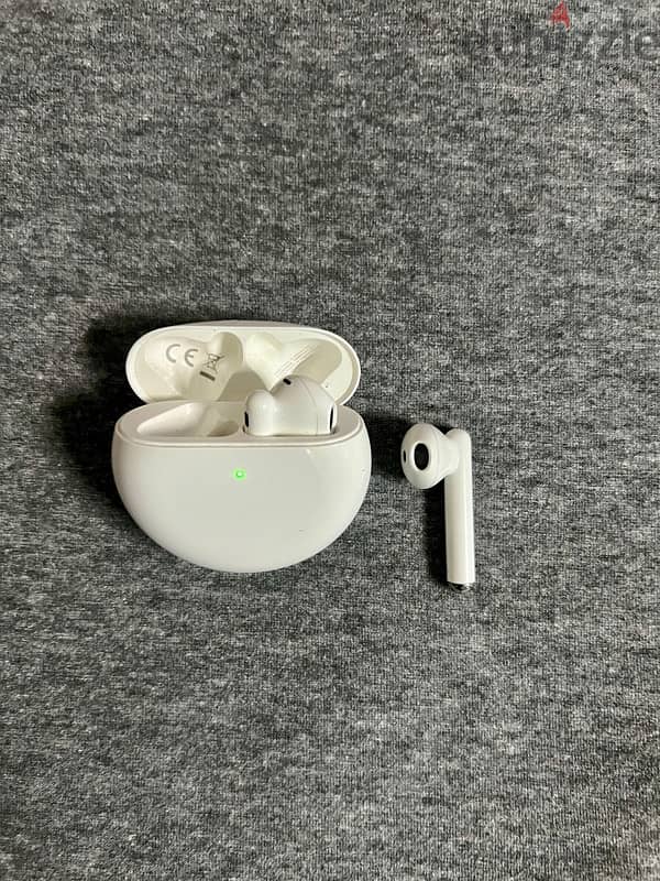 HUAWEI 4 earbuds سماعة هواوي ٤ 2