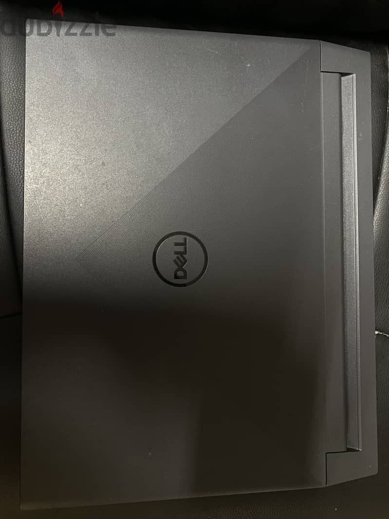 Dell G15 5511 10