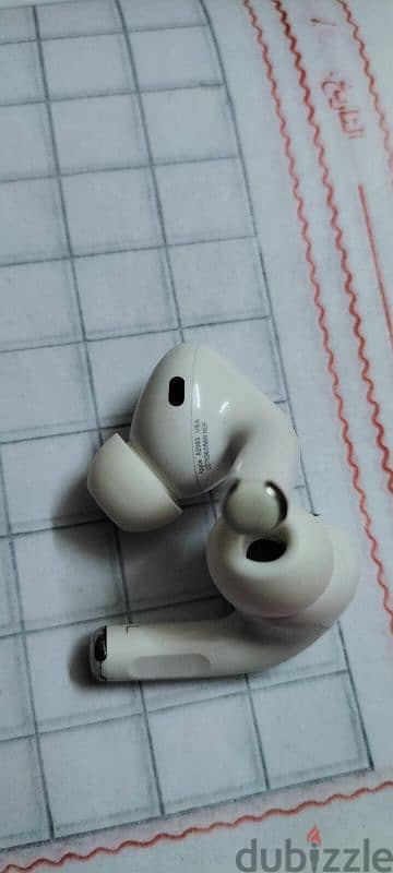 اير بودز ايفون برو ear buds iphone pro 1