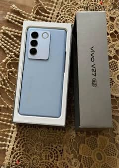 vivo v27 5g بحالة ممتازة مع كل المشتملات 0