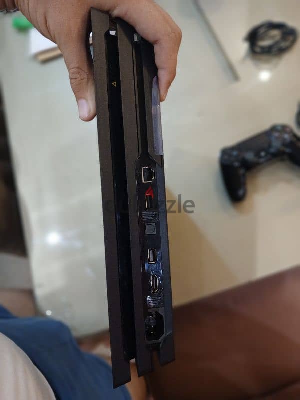 ps4 pro بلاي ستيشن فور برو +اللعاب 1