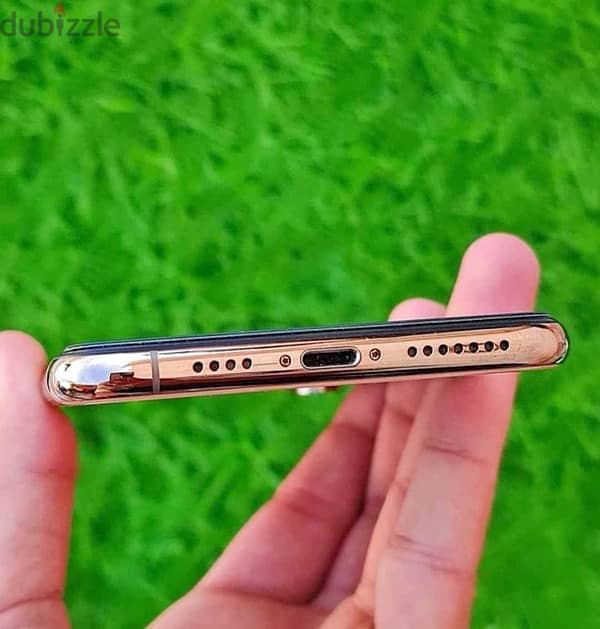 آيفون XS MAX 2