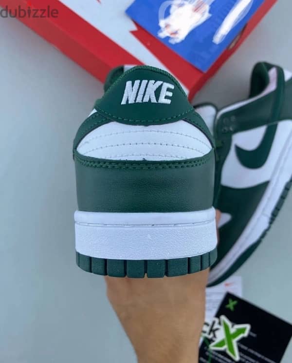 Nike Dunk Low Green Michigan State - نايكي دونك لو اخدر ولاية ميشيغان 4