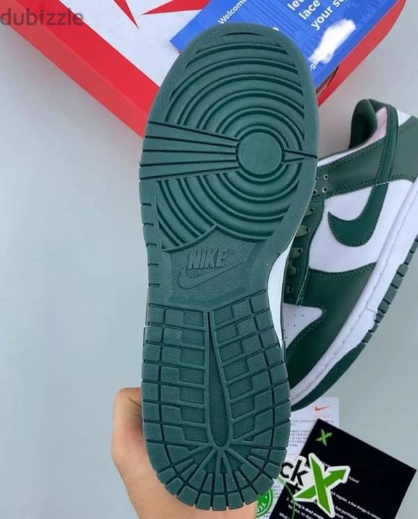 Nike Dunk Low Green Michigan State - نايكي دونك لو اخدر ولاية ميشيغان 5